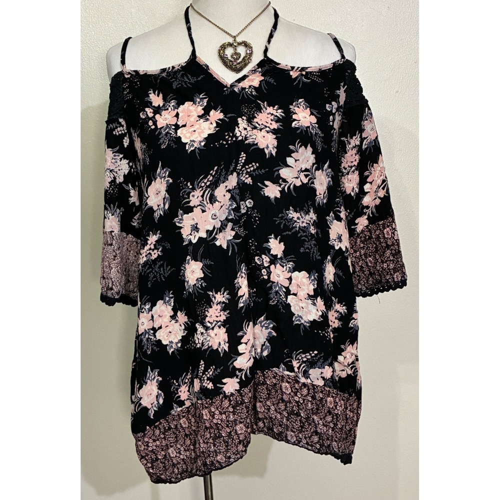 Angie Floral Crochet Lace Boho Peasant Top Women Medium Black Pink Rayon Blouse
